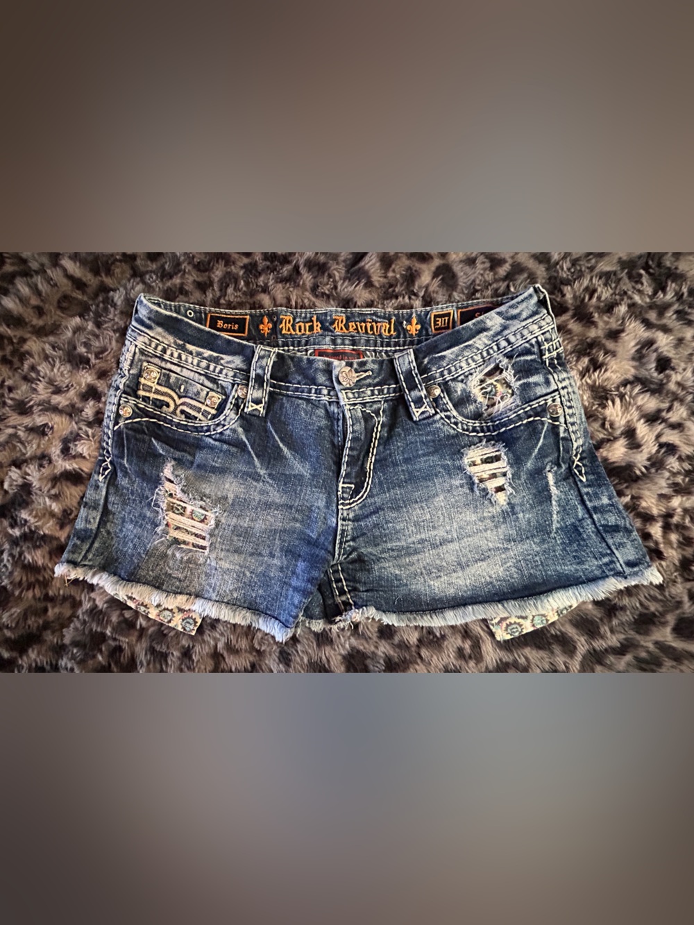 Rock Revival , peekaboo pocket shorts tag size 30